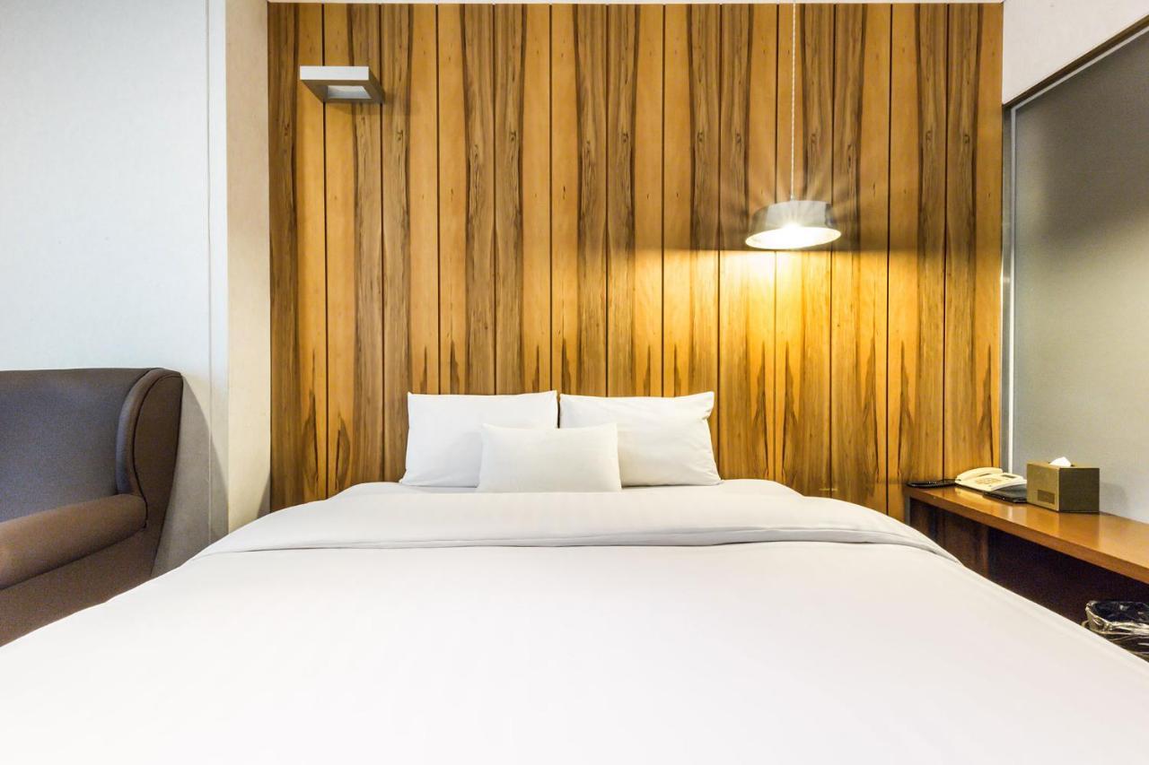 סיאול Yeongdeungpo Lifestyle F Hotel חדר תמונה