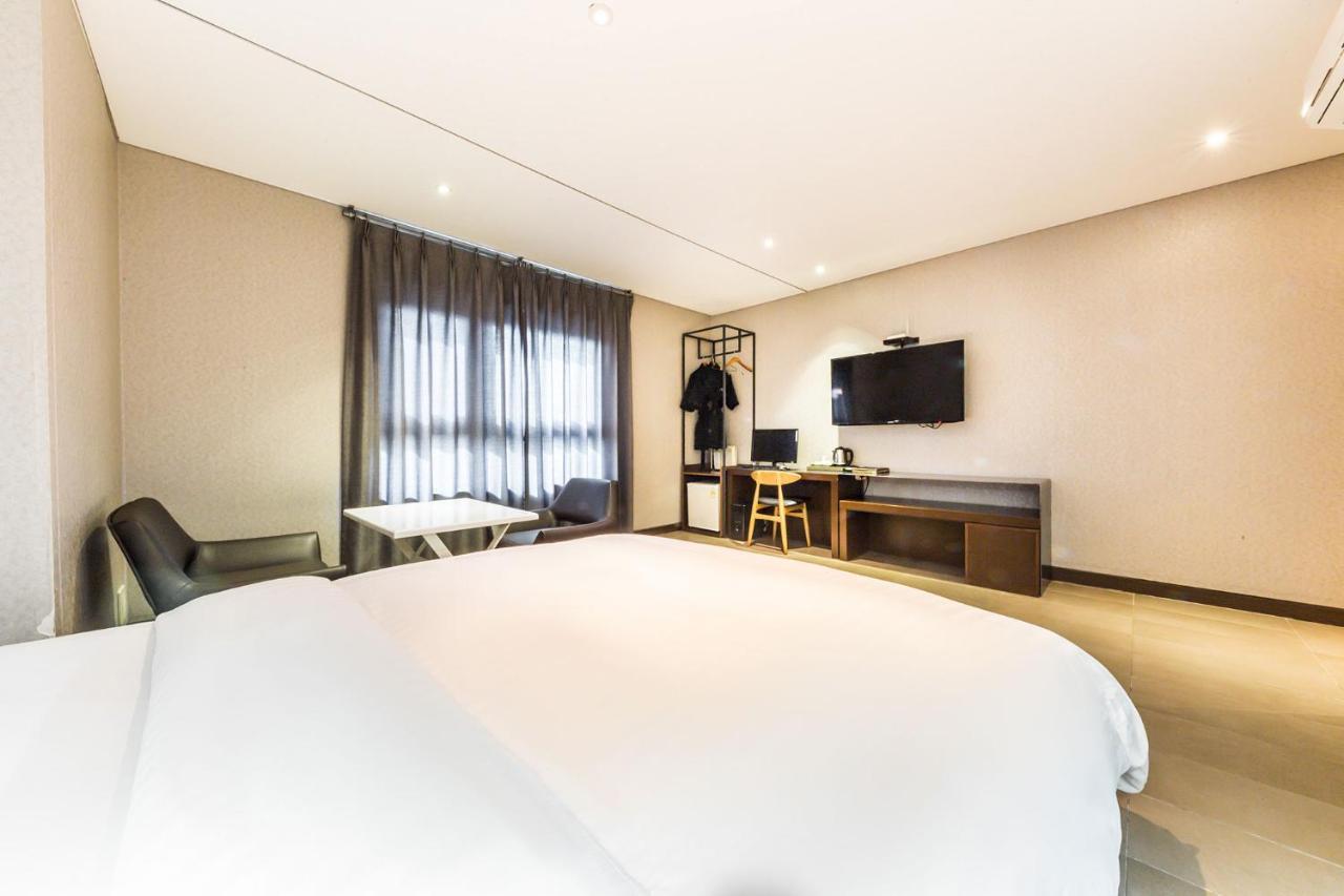 סיאול Yeongdeungpo Lifestyle F Hotel חדר תמונה