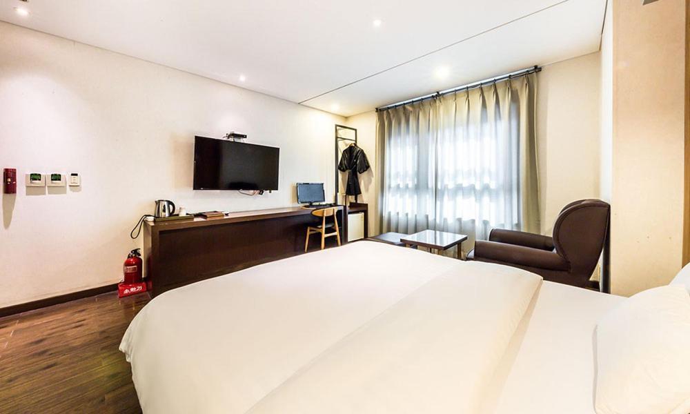 סיאול Yeongdeungpo Lifestyle F Hotel מראה חיצוני תמונה