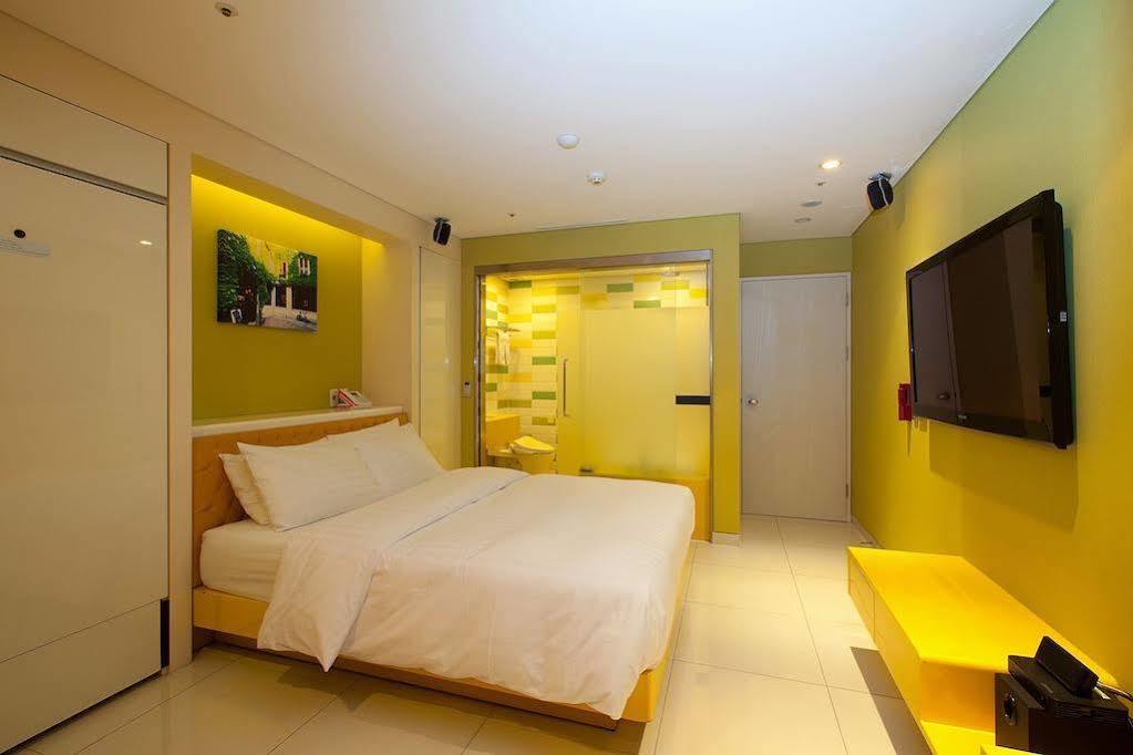 סיאול Yeongdeungpo Lifestyle F Hotel מראה חיצוני תמונה