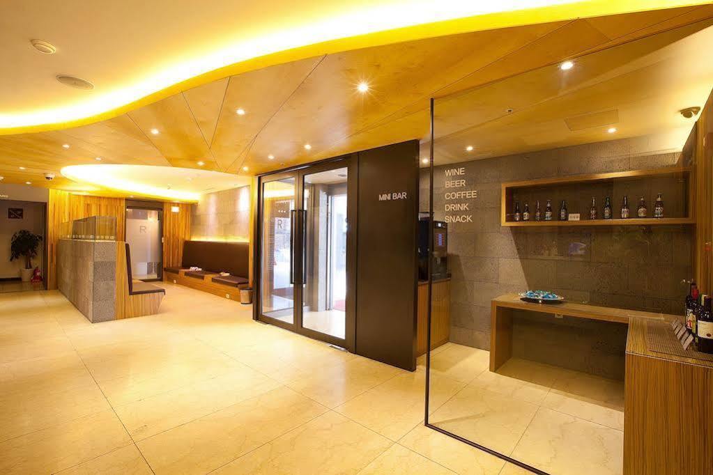 סיאול Yeongdeungpo Lifestyle F Hotel מראה חיצוני תמונה