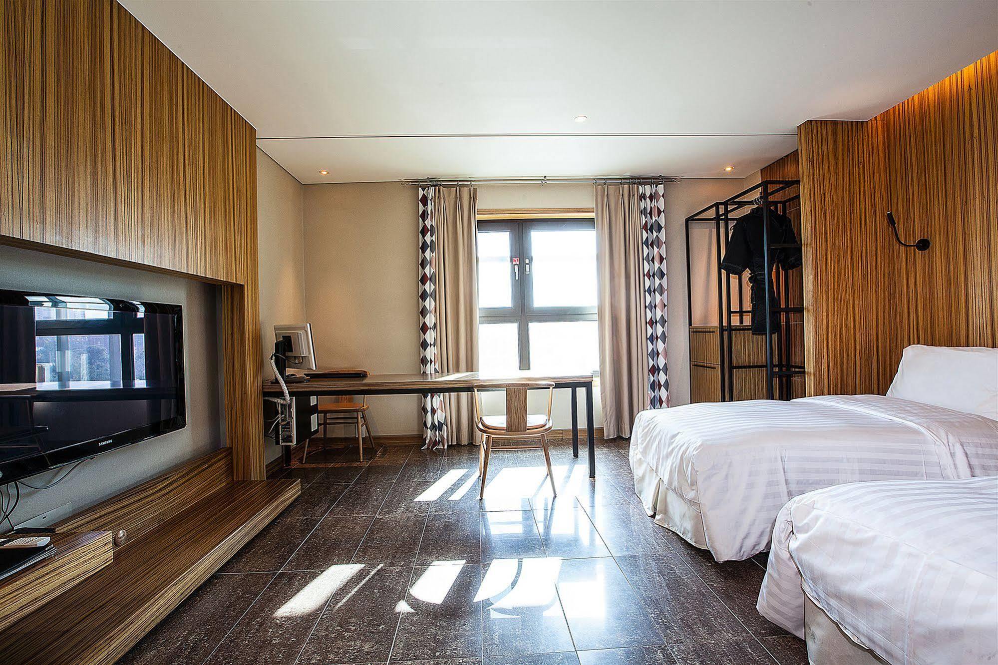 סיאול Yeongdeungpo Lifestyle F Hotel מראה חיצוני תמונה