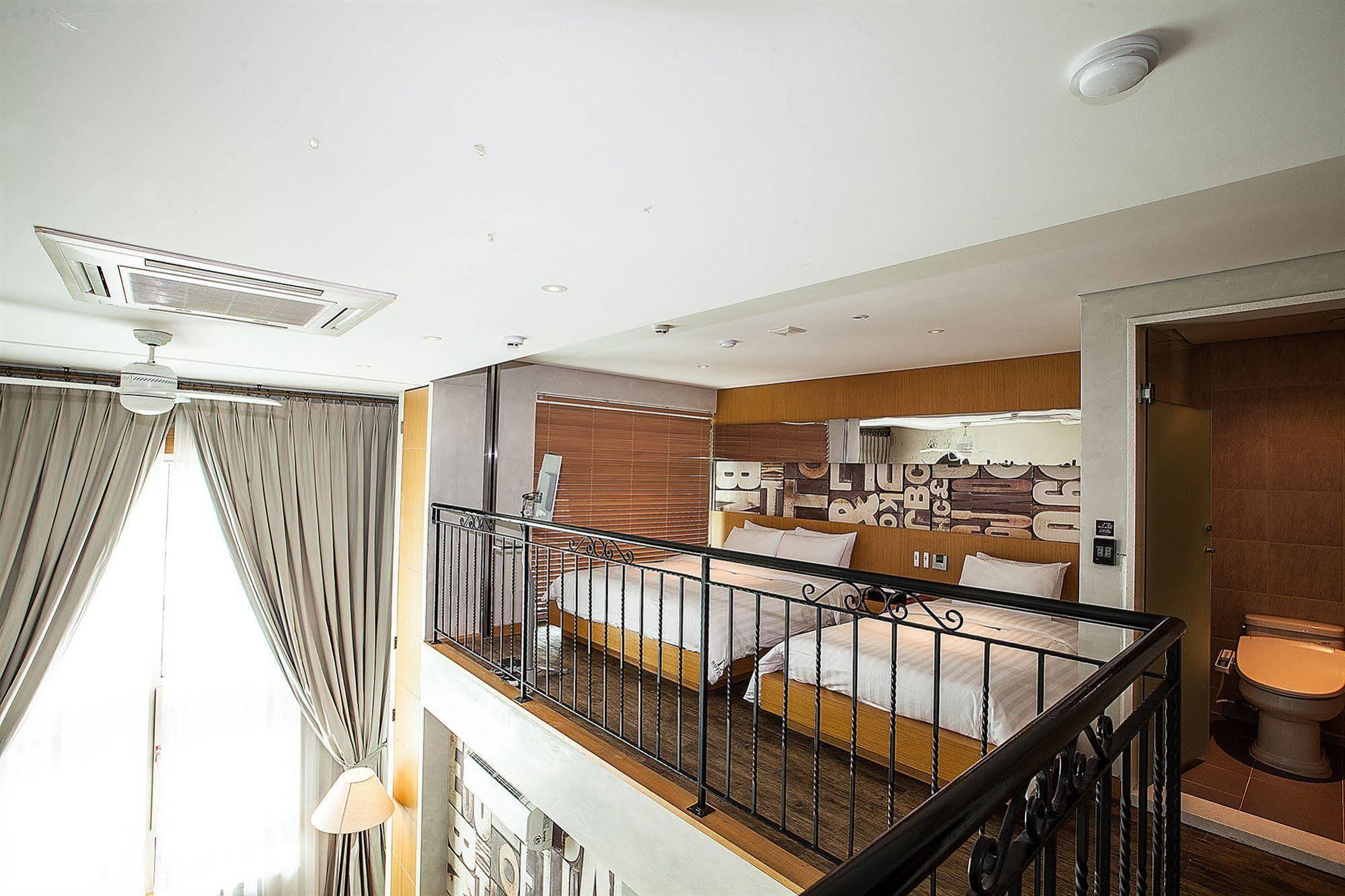 סיאול Yeongdeungpo Lifestyle F Hotel מראה חיצוני תמונה